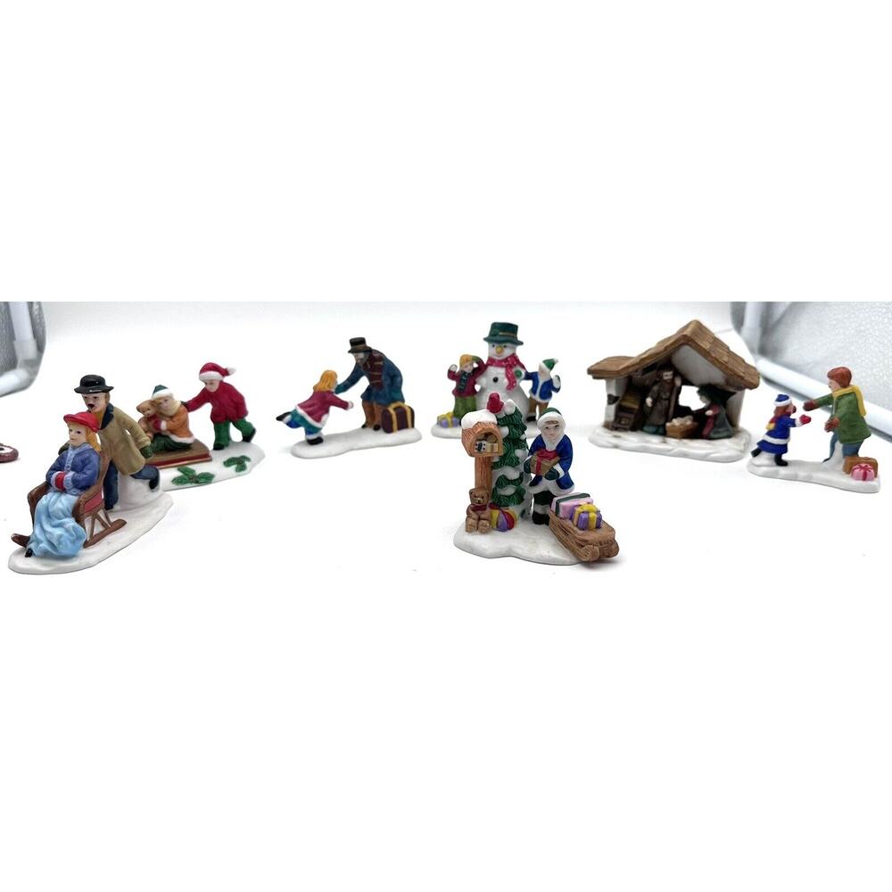 VTG Collin’s Co. Ltd. Porcelain Christmas Village Figures Set Of 7
